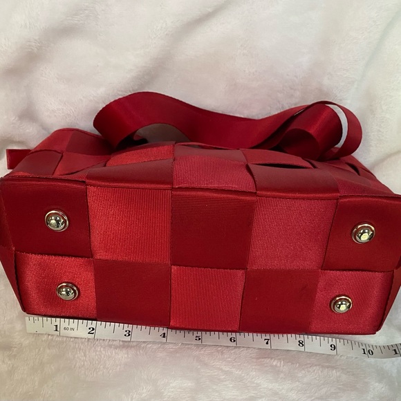 Seatbelt Purse (Red)  Woven Neutral Y2K
90s Top Handle Shoulder Bag. Preloved - Picture 3 of 10